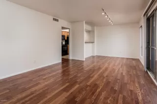 Photo #3: 6144054 Listing