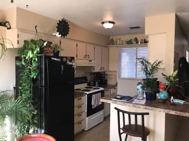 MLS: 6144093 Condo For Sale