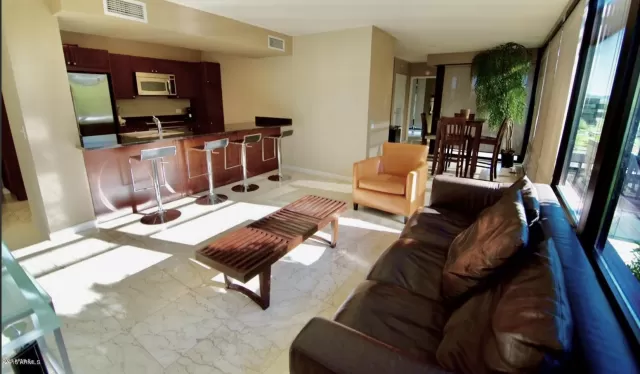 MLS: 6144113 Condo For Sale