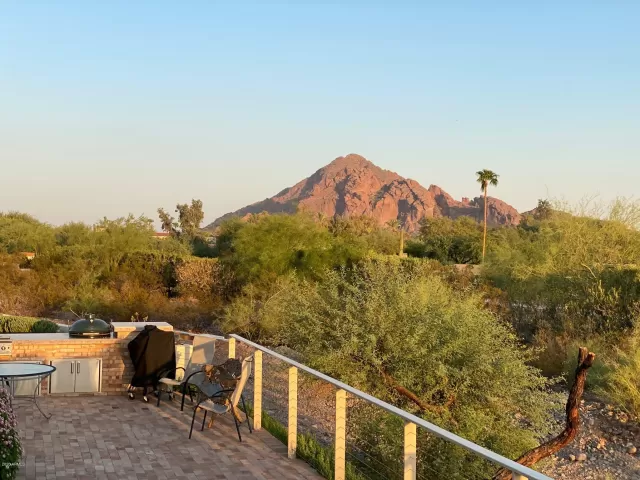 MLS: 6144142 Condo For Sale