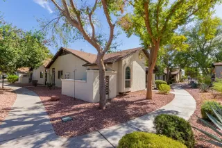 Photo #4: 6144169 Listing 