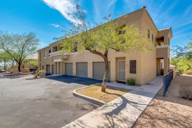 MLS: 6144233 Condo For Sale