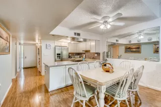 Photo #6: 6144256 Listing