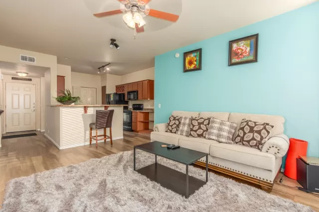 MLS: 6144257 Condo For Sale