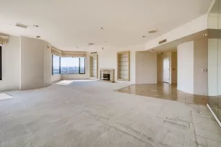 Photo #5: 6144512 Listing