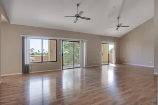 Photo #4: 6144549 Listing 