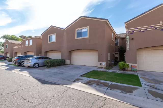 MLS: 6144580 Condo For Sale