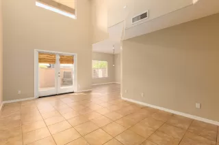 Photo #2: 6144580 Listing 