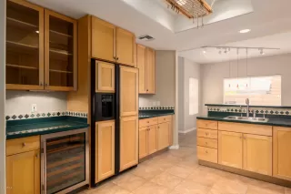 Photo #5: 6144580 Listing 