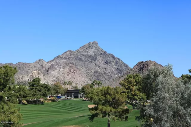 MLS: 6144629 Condo For Sale
