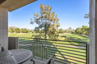 Photo #2: 6144629 Listing