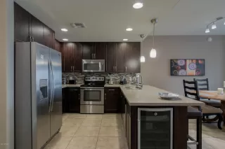 Photo #4: 6144663 Listing