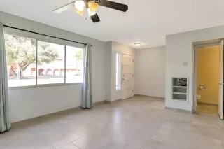 Photo #6: 6144889 Listing