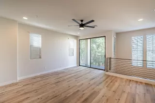 Photo #6: 6145002 Listing