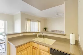 Photo #5: 6145010 Listing 