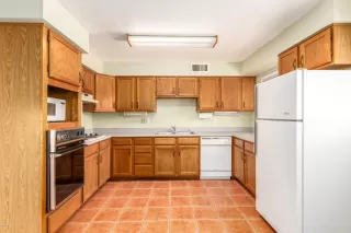 Photo #4: 6145086 Listing 