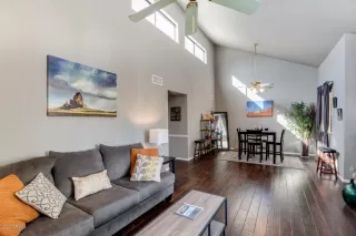 Photo #6: 6145091 Listing