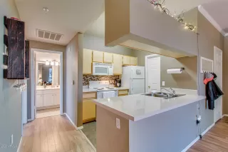 Photo #2: 6145134 Listing