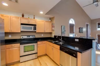 Photo #4: 6145180 Listing 