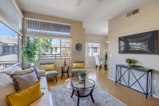 Photo #3: 6145194 Listing