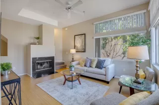 Photo #4: 6145194 Listing