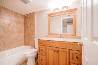 Photo #6: 6145251 Listing