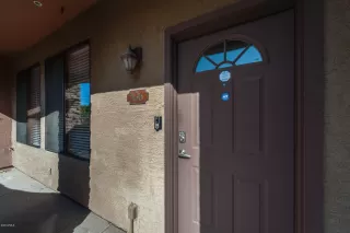 Photo #5: 6145278 Listing