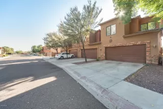 Photo #6: 6145278 Listing