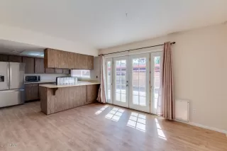 Photo #6: 6145283 Listing