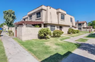 Photo #2: 6145405 Listing