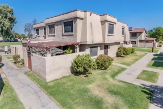 Photo #3: 6145405 Listing