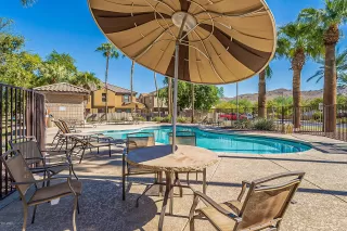 Photo #5: 6145416 Listing