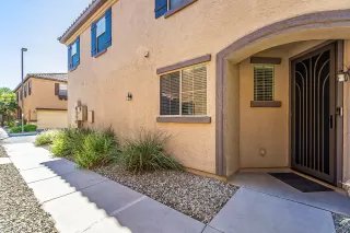 Photo #6: 6145416 Listing