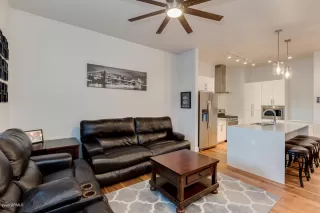 Photo #2: 6145678 Listing