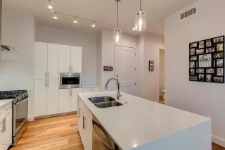 Photo #3: 6145678 Listing