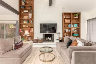 Photo #2: 6145772 Listing 