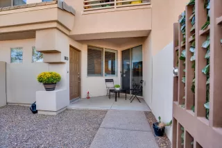 Photo #2: 6145829 Listing