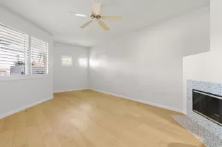 Photo #6: 6145829 Listing