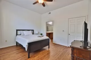 Photo #3: 6145849 Listing