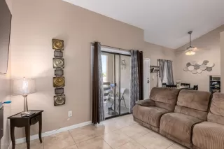 Photo #6: 6145853 Listing 