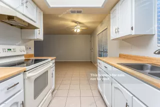 Photo #5: 6145904 Listing