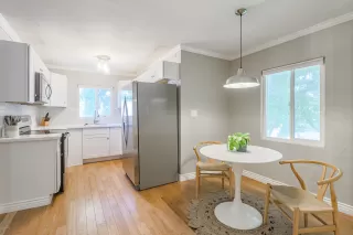 Photo #4: 6145933 Listing