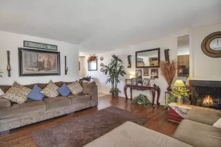 Photo #1: 6146031 Listing 