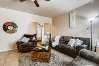 Photo #5: 6146035 Listing 