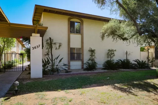 MLS: 6146080 Condo For Sale