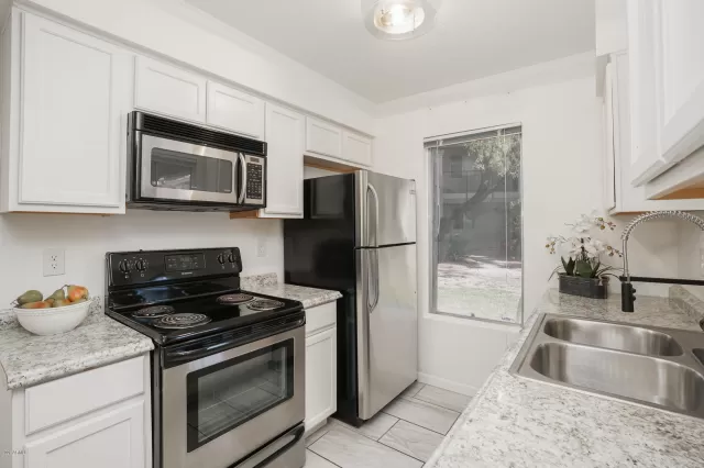 MLS: 6146194 Condo For Sale