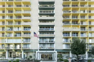 Photo #2: 6146200 Listing 