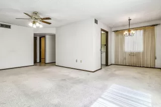 Photo #4: 6146361 Listing