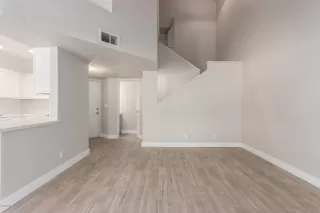 Photo #3: 6146460 Listing