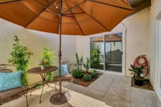 Photo #5: 6146512 Listing